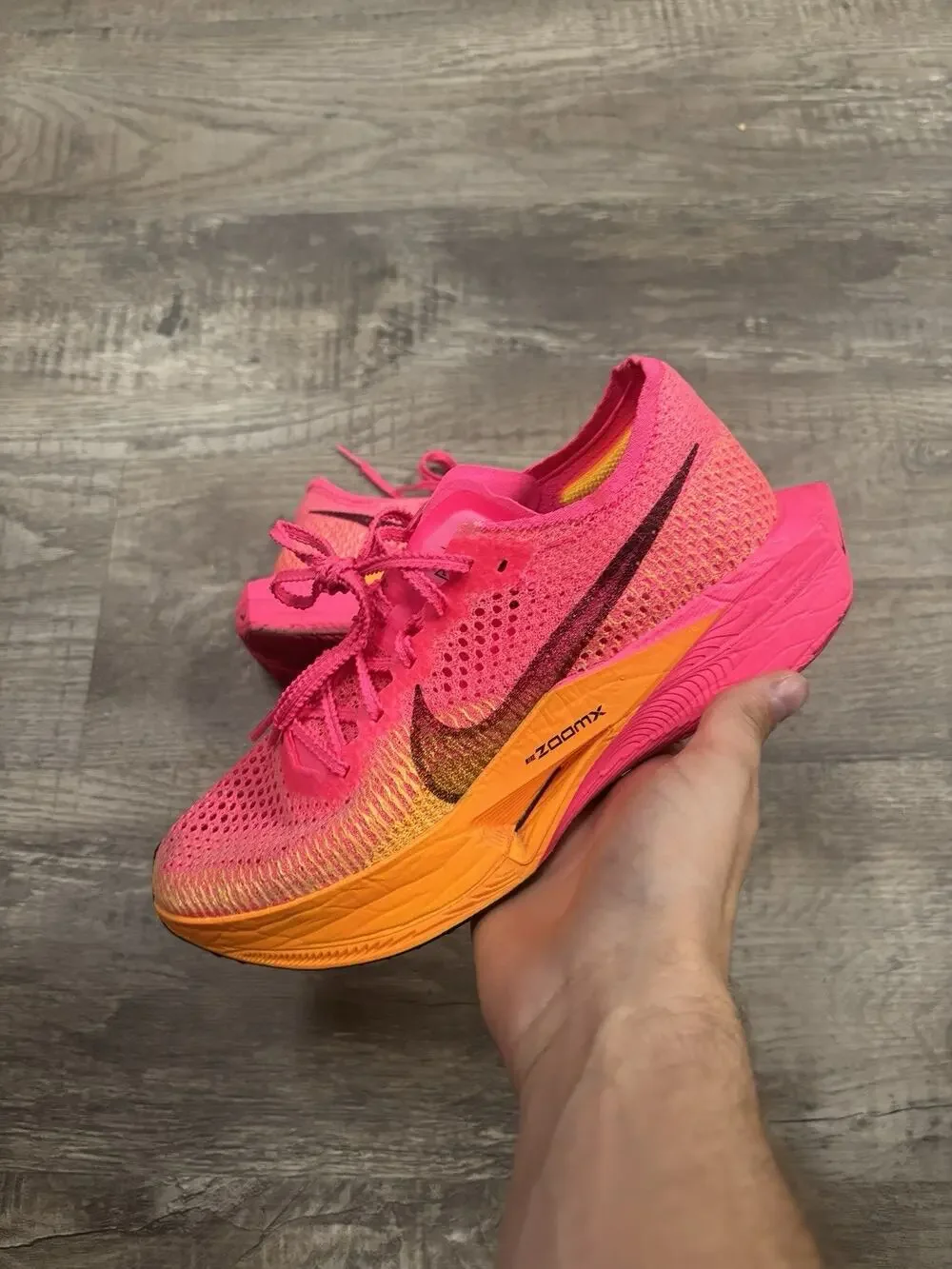 Nike ZoomX Vaporfly Next% 3 Hyper Pink Laser Orange Men's Size 8 DV4129-600